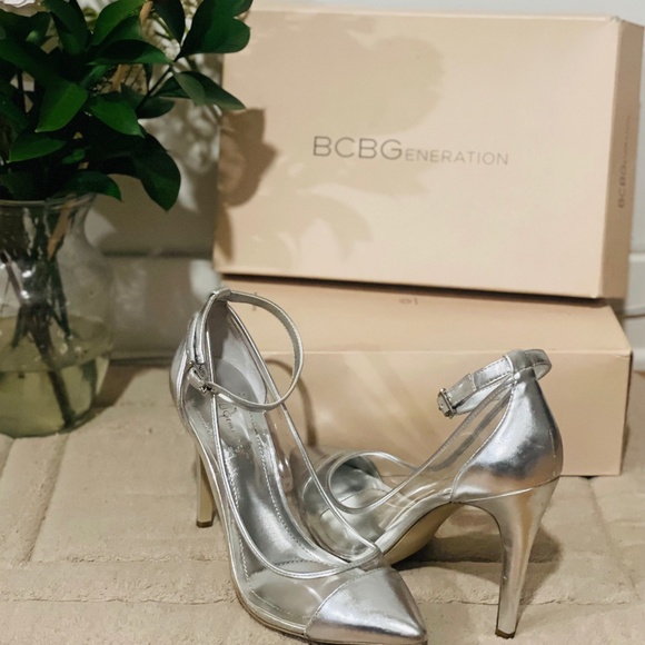 BCBGeneration BG-Cynthia Ankle Strap Pumps - Picture 6 of 7